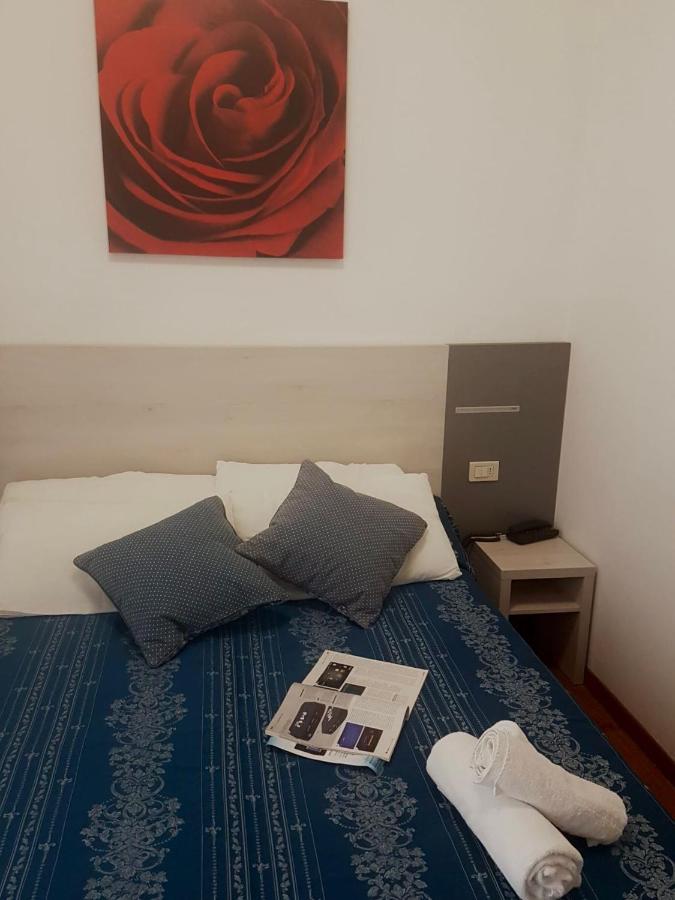 רימיני Hotel Arena מראה חיצוני תמונה