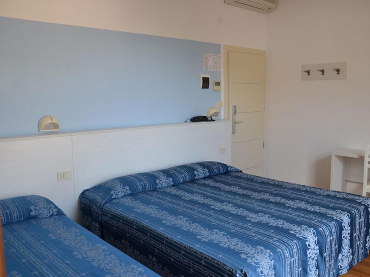 רימיני Hotel Arena מראה חיצוני תמונה