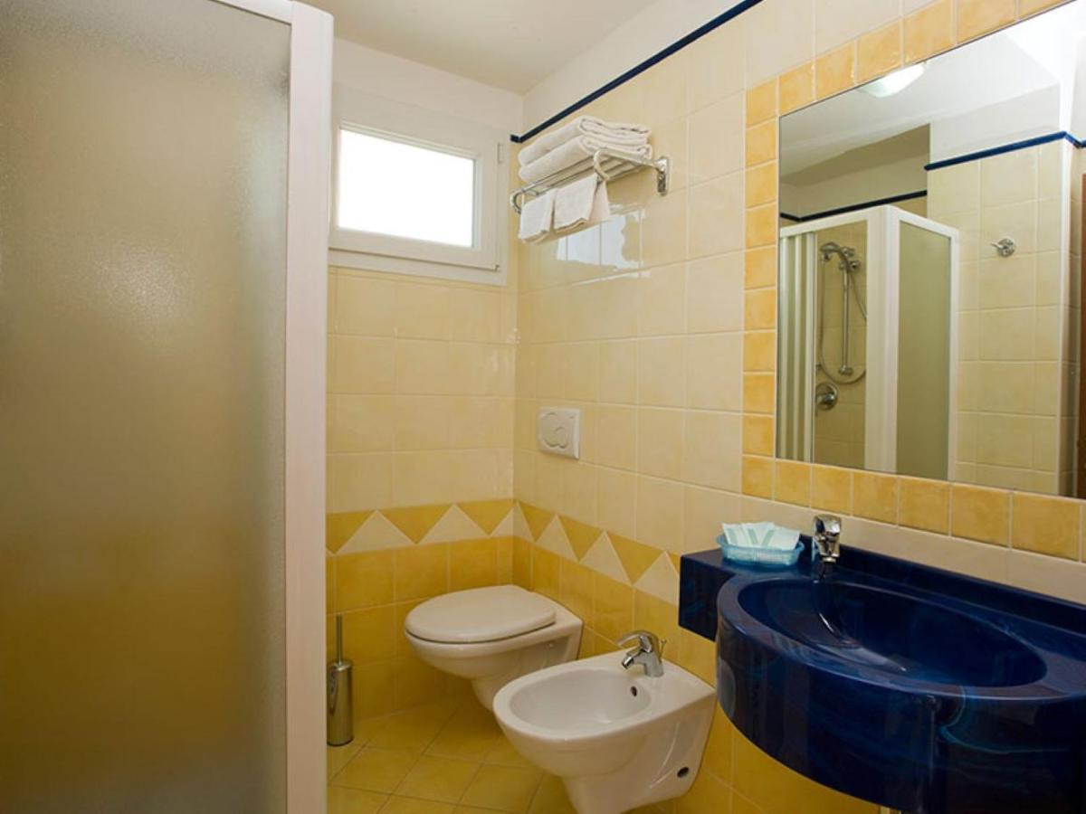 רימיני Hotel Arena מראה חיצוני תמונה